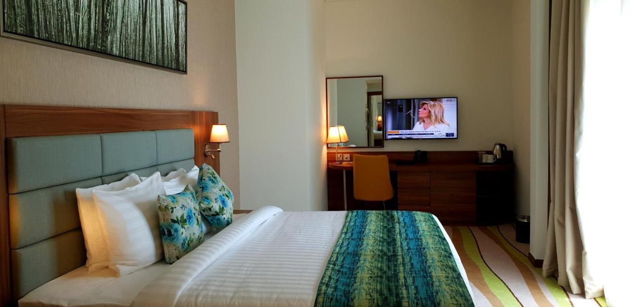 Jacob'S Garden Hotel Dubaï Extérieur photo